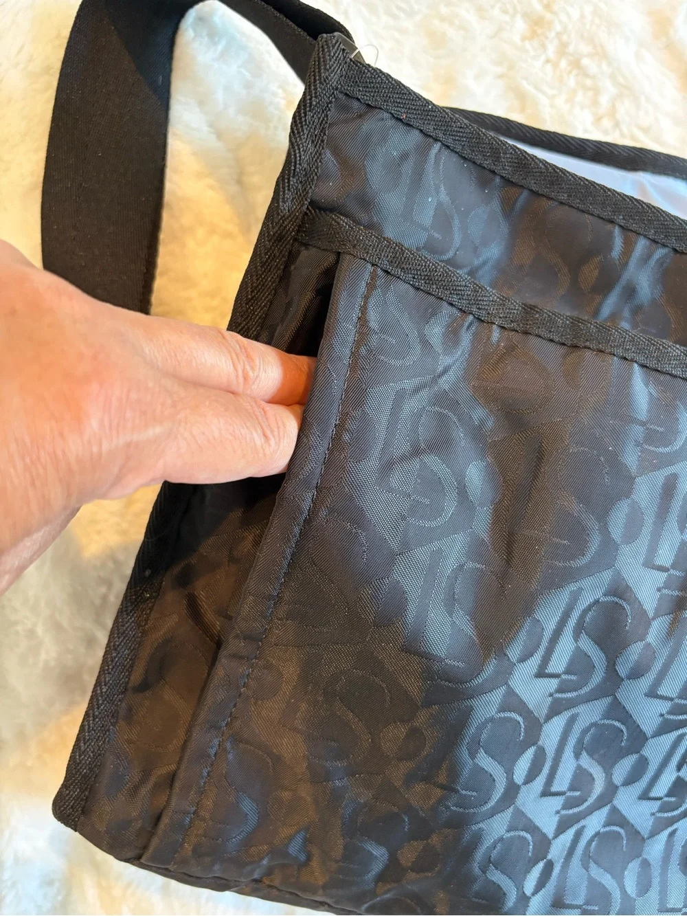NWT Lesportsac Ryan monogram jacquard Black Nylon Crossbody Bag